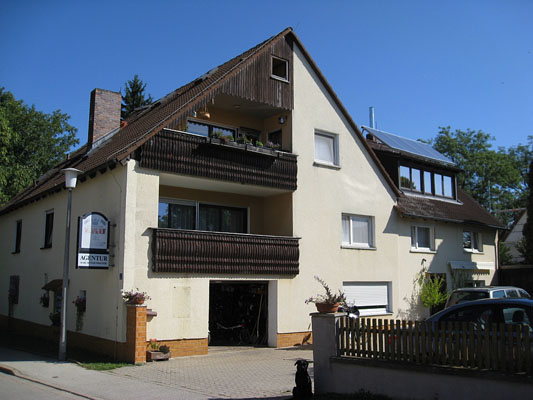 Unser Haus, in dem sich die Ferienwohnungen befinden.